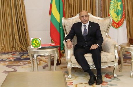 غزواني يتسلم أوراق اعتماد تسعة سفراء جدد