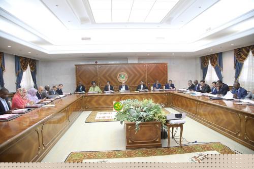 الحكومة تستعرض بيانا حول تنفيذ اتفاقية أممية لمكافحة الفساد