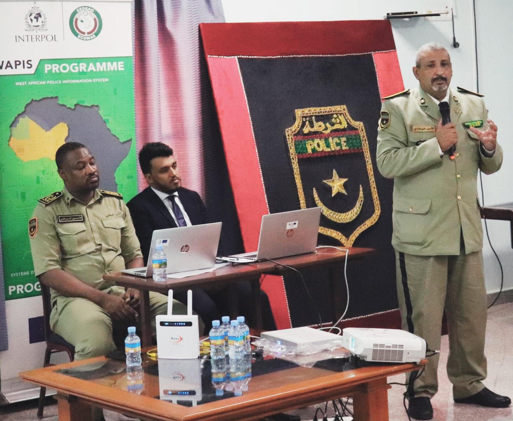 يوم تحسيسي لانطلاق العمل بمنظومة المعلومات الشرطية