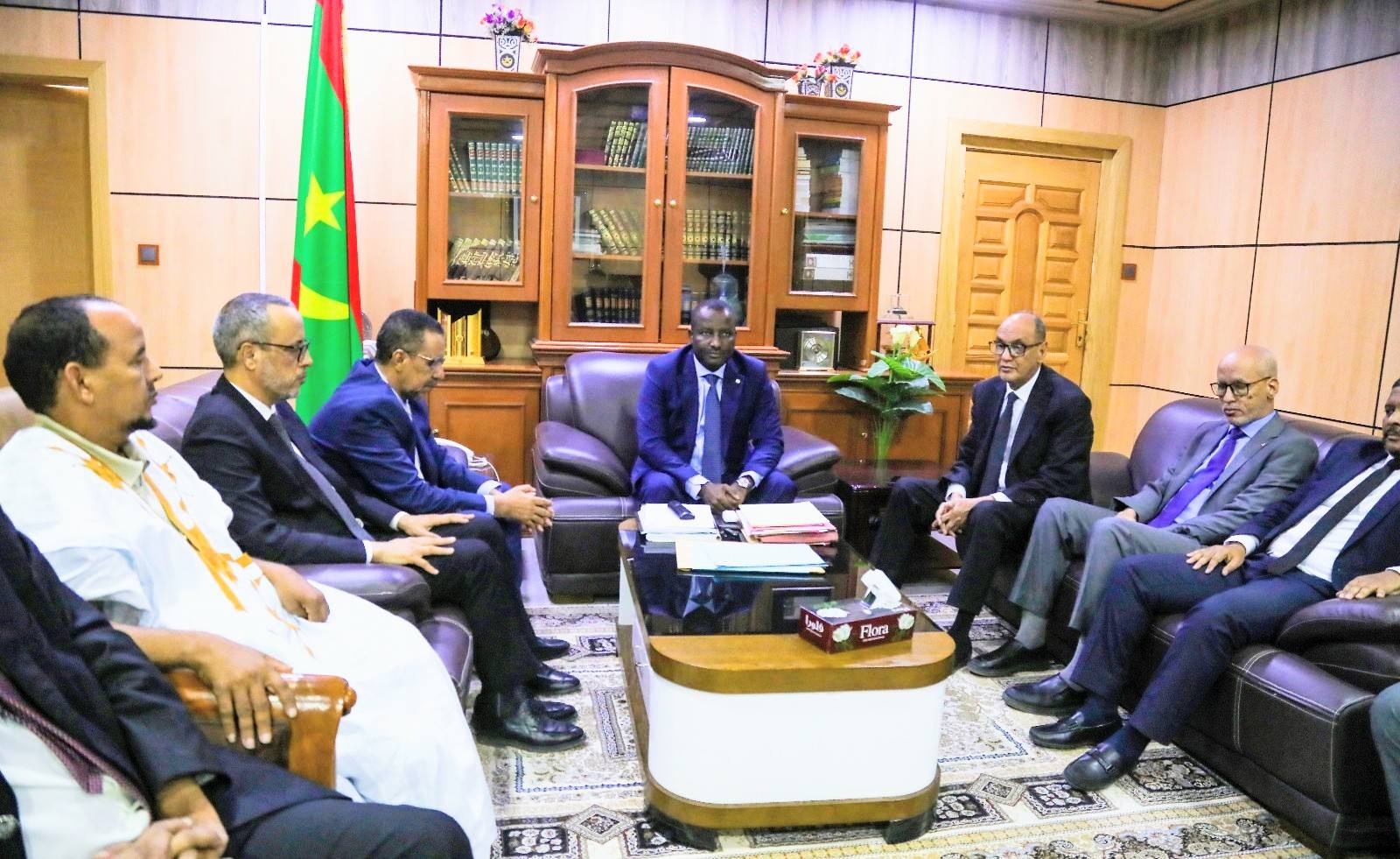بوساطة من رئيس المحكمة العليا.. نهاية أزمة نادي القضاء ووزير العدل