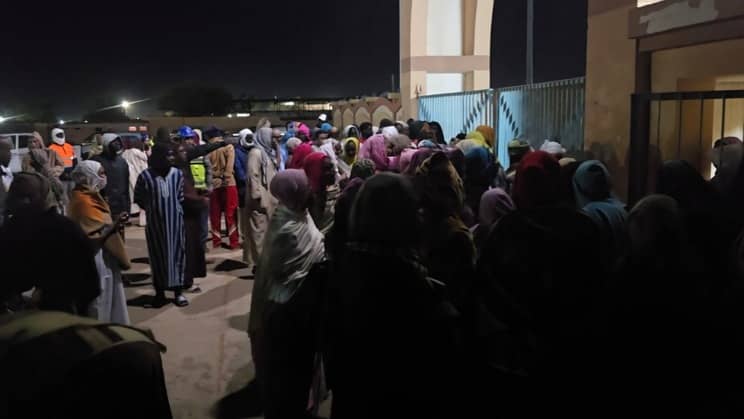 الزويرات: وفاة سيدة عاملة في "سنيم" والإغماء على زوجها