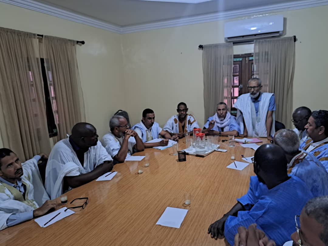 تنفيذي "تواصل" يعدد نواقص تشاور الداخلية ويدعو لإكمالها 