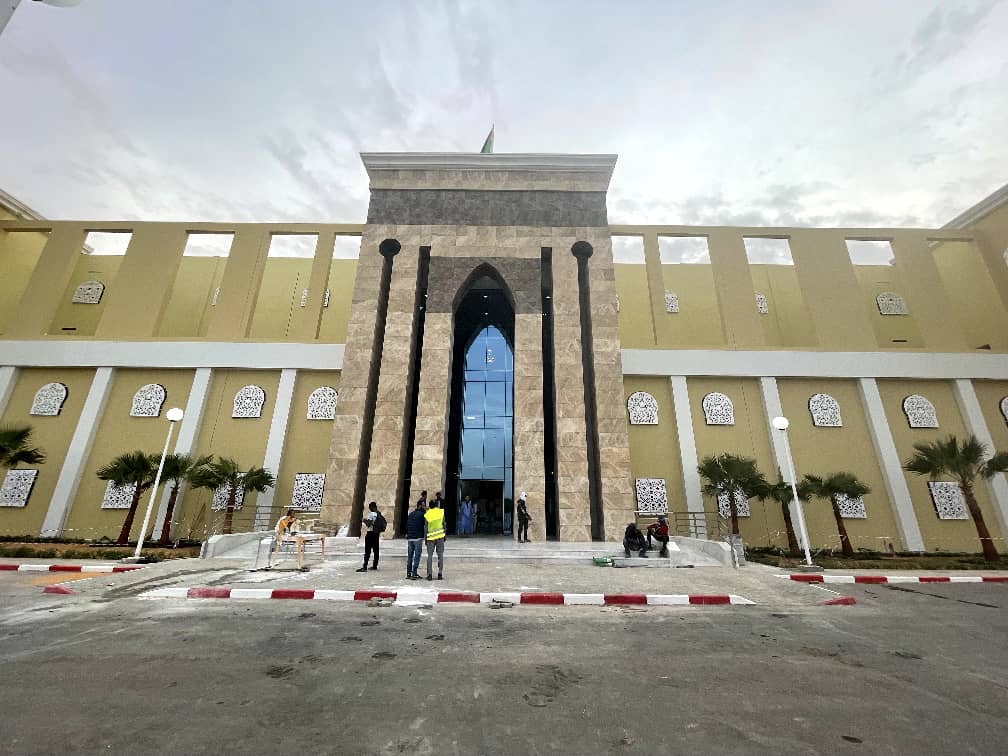 الميزانية المعدلة: زيادة ميزانية البرلمان ومجلسي "الدستوري" و"الفتوى والمظالم"