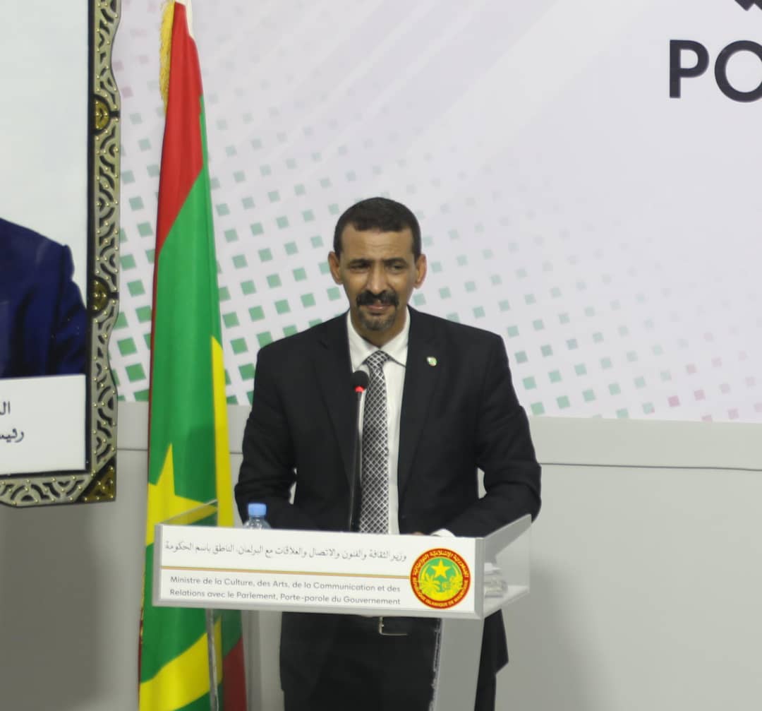الحكومة: تم توقيف سيدة آسيوية هي المسؤولة عن توريد وتوزيع الخمور (فيديو)