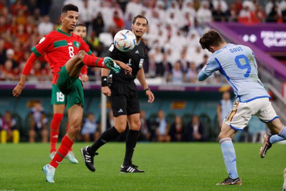 موندو ديبورتيفو: برشلونة مهتم بخدمات الدولي المغربي أوناحي
