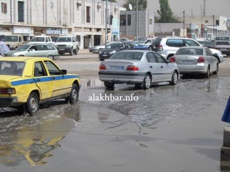 أزمة مرور في نواكشوط بعد هطول الأمطار - (صور)