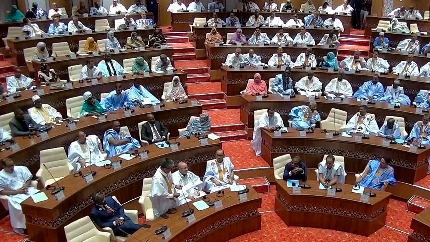 الوزير الأول يبدأ عرض سياسة حكومته أمام البرلمان