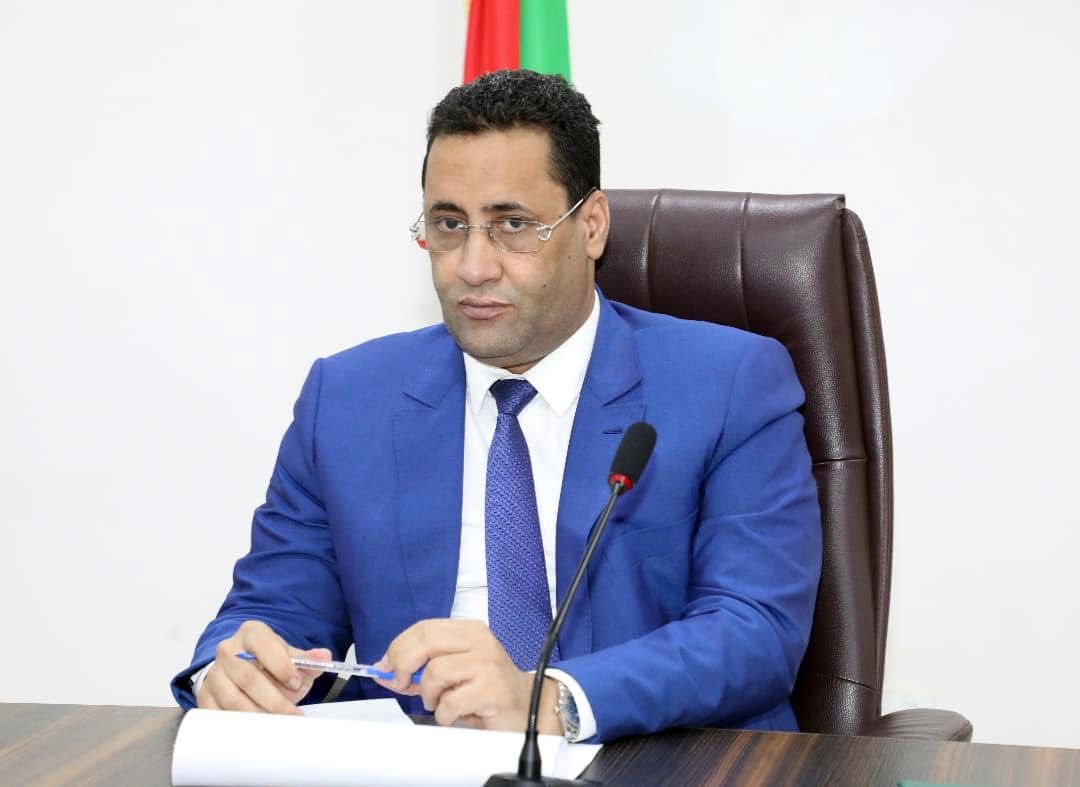 ولد اجاي: سيتم خلال أشهر تدشين توسعة إديني وتزويد 165 قرية بالمياه 