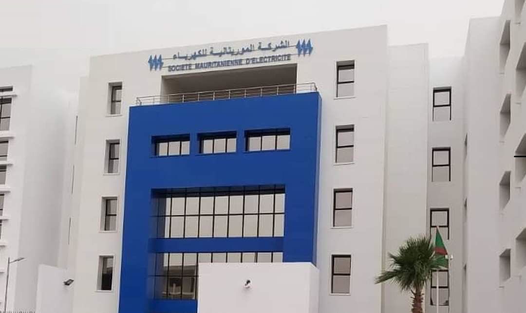 مدير شركة "صوملك" يجري تعيينات في صفوف موظفيها