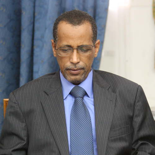 تظلم لمعالي السيد محمد و﻿لد خونة الوزير المنتدب ا﻿لمكلف بالتكوين المهني وا﻿لتقنيات الجديدة