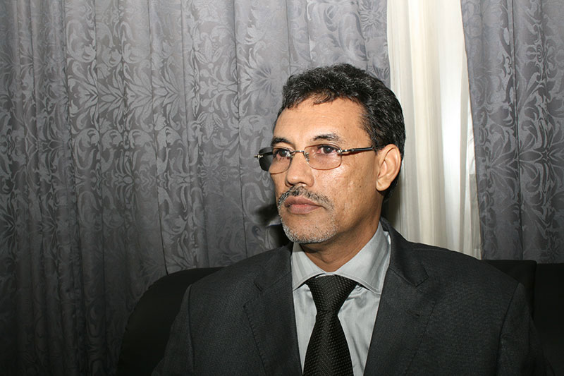 وزير الداخلية الجديد يعد بتطوير القطاع