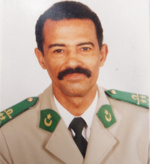 نجل ولد أنجيان يقاضي الرئيس والجيش
