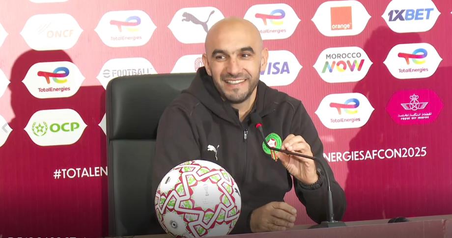 الركراكي: مباراتنا أمام نيجيريا ستكون صعبة لأنها بلغت نصف النهائي 17 مرة